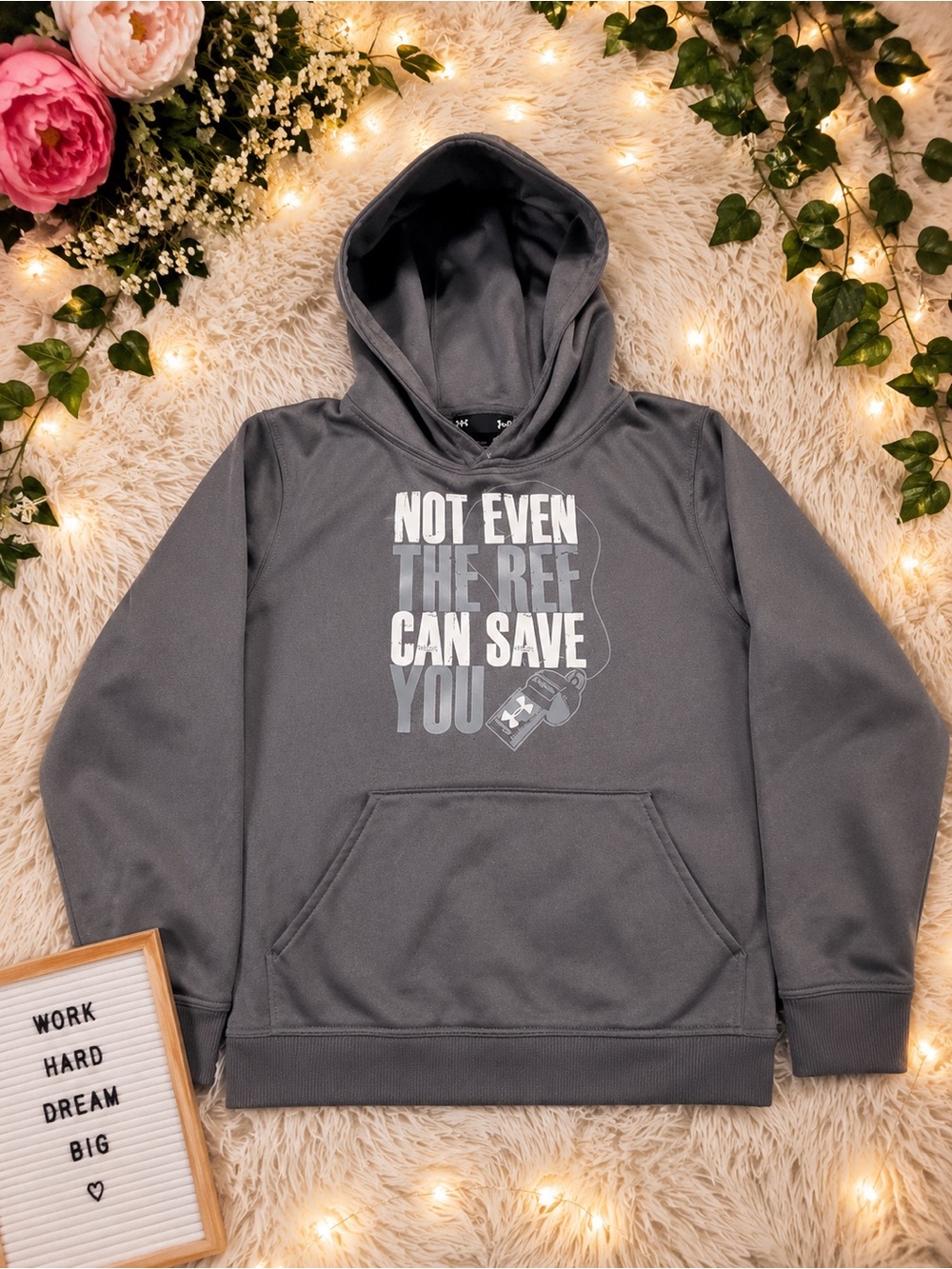 🏈Boys Under armour hoodie Youth Medium 🏈
